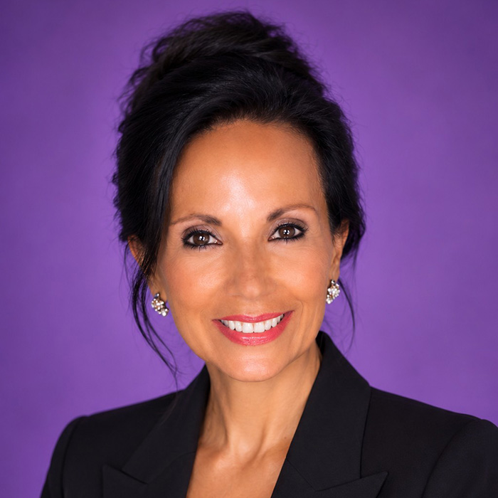 Headshot of Rebecca Alva