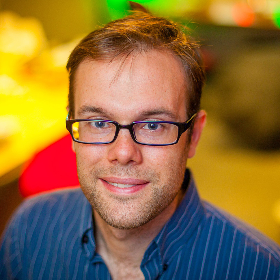 Chris Harrison (CAS ’05, CIMS ’06)