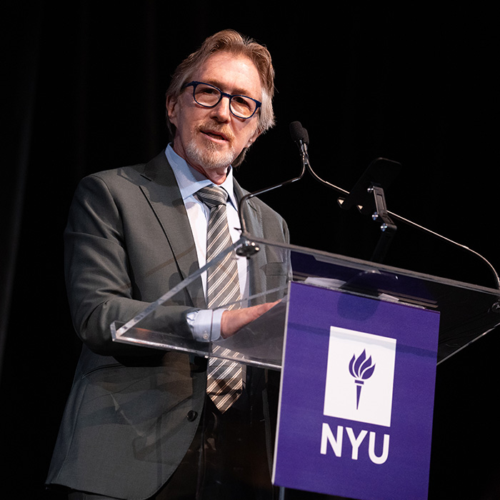 Don Katz giving acceptance speech on stage