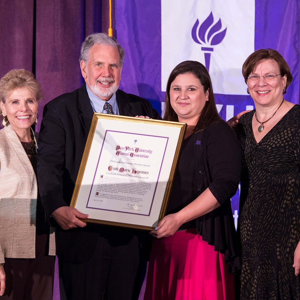 Cristi Marie Hegranes (GSAS ’05) accepting award